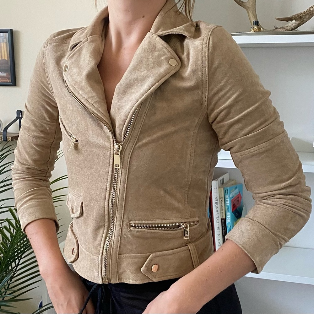 Biker Aesthetic Cropped Beige Suede Moto Jacket - Women’s size 4 by H&M